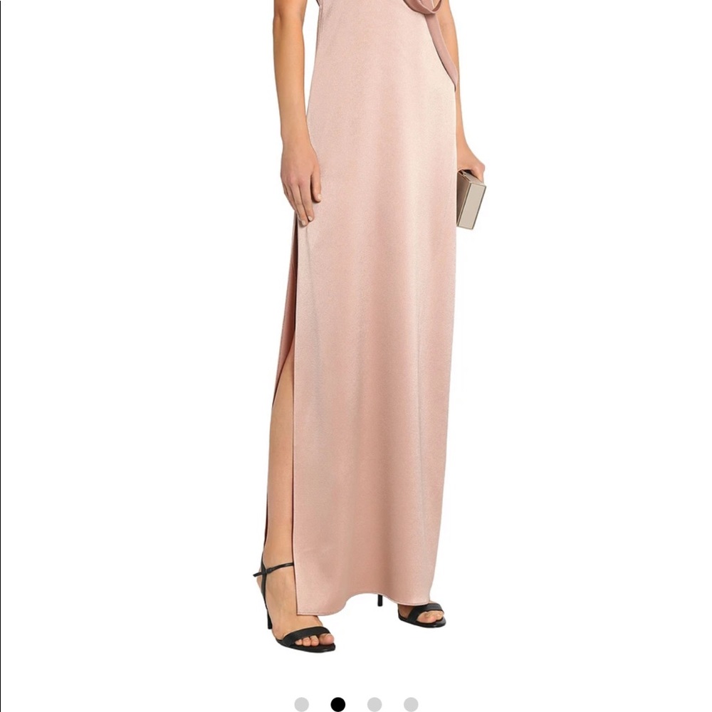 HALSTON
Draped satin-crepe gown
